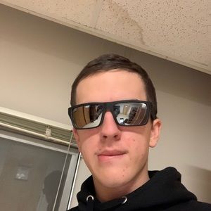 Meet your Posher, Chad